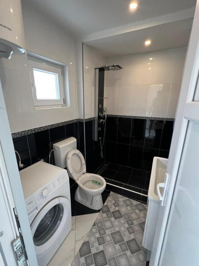 Apartman Glorija Kotor Kültér fotó