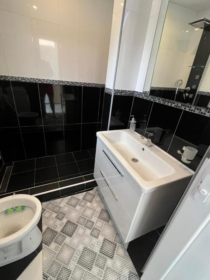 Apartman Glorija Kotor Kültér fotó